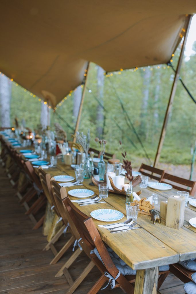 Bush Wedding Equipment
